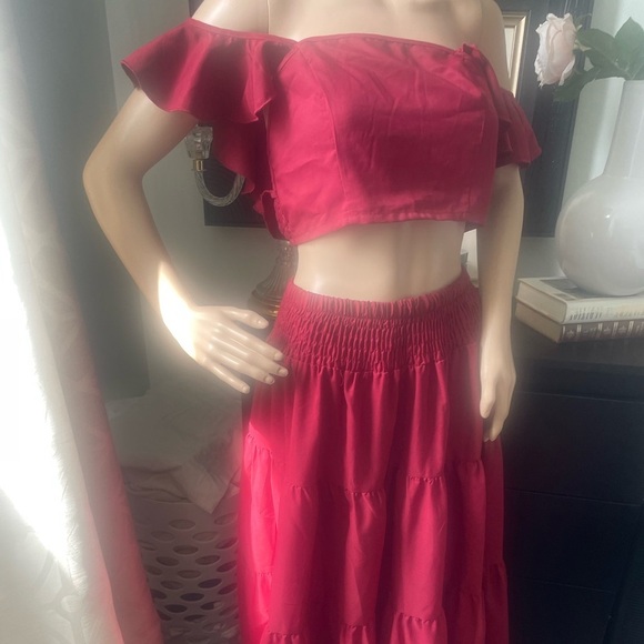Two piece Red Smocked Tiered Maxi Skirt for Casual Wear size medium - Picture 5 of 9